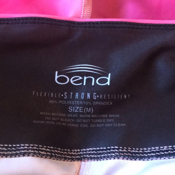 New - BEND Capri Workout Leggings- pink, Medium - Picture 3 of 3